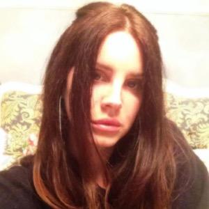 emo gotica