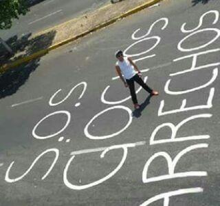 #OrgullosamenteGocho Venezolano, Demócrata y en las calles luchando por un país libre.