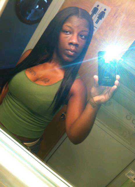to know me is to love me ; im on my shit .. Go follow my B4L @PrettyBitch1_