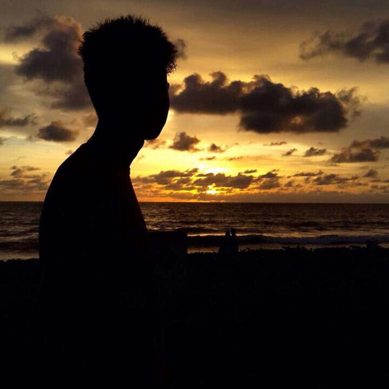 AlfinHerdinata's profile picture. @warzotwenty