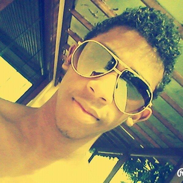facebook: yuridsilva whatsapp: 03186693084