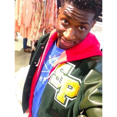 College Student!' 19 years Young & Ambitious! Driven By Success Not Failure! Cutiee. Mississippi Living.