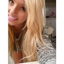 AbreyJhones's profile picture. 