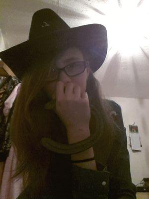 Howdy there guys,peeps haha I'm Katelyn but ya'll can call me by my nickname kitty
I adore horses, love the countryside and I love country and western
youtube