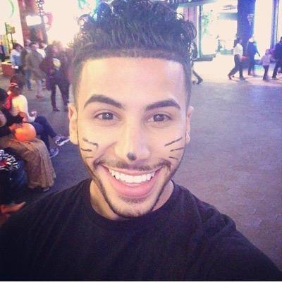 |My habibi is @IronAgent_| I am a Muslim S.H.I.E.L.D employee—bionic Agent on Linguistics and Combat. #StandUpForOCs