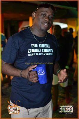 i am the owner of Mduck Audio Designs  my serives is are sound effects,audio equipment rentals, Dj, audio advise, sound engneering,live recording and voice over