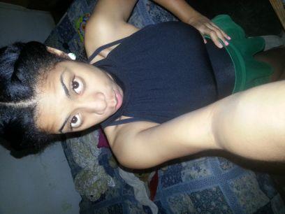 Hay que correr, bailar, gritar, disfrutar y reír. No te tomes la vida tan en serio, al final nadie saldrá vivo de ella. *-*
