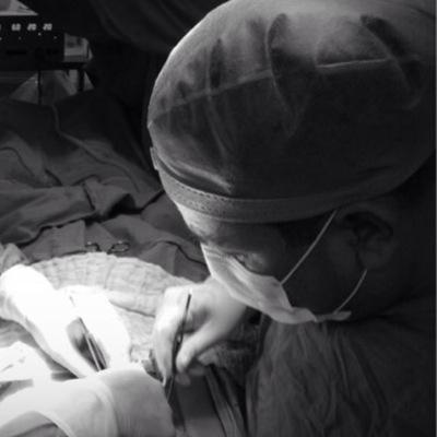 docmariopg's profile picture. cirujano cardiaco experto en cirugia a corazon latiendo y trasplante de corazon