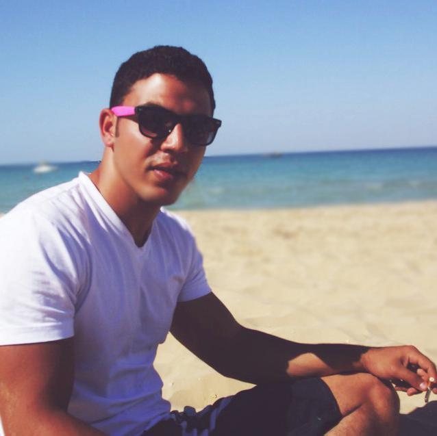 Designs_Art's profile picture. Senior Graphics Designer, Creating a new Advertising solutions & marketing,