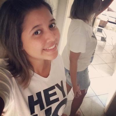 ''somos quem podemos ser, sonhos que podemos ter''