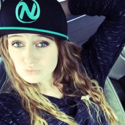 live streamer for @Nitro_COD☺️ • ❤️@NitroDeficit❤️