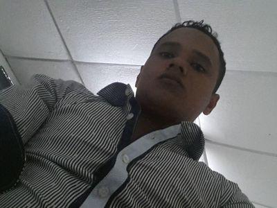 La vida, un mundo de alegrías y tristezas, como personas inteligentes debemos saber el mejor camino a tomar, siempre mirando hacia delante y en compañía de Dios