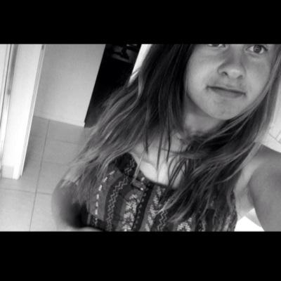 Liiiiiiiv8D's profile picture. 