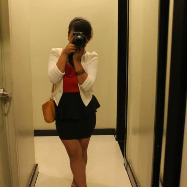 21 yrs | unica hija | aspiring singer, vj, dj, host | food maniac | music lover | child of God | simple yet sophisticated | 02.05.1993