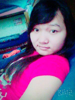 Menjadi diri sendiri itu happy...Pin 7e763285..fb: nana sicaem@ http://t.co/V2pznkA9G7