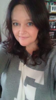 account for non work things and musings, competitions and movie, food and holiday chat.