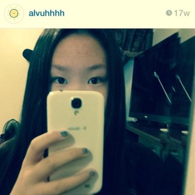 Alva_Yuan's profile picture. basically your typical crazed fangirl who likes pizza and cuddles.