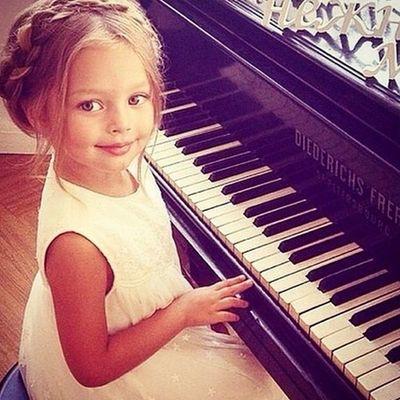 Melody Ava Riddle ~ Me love me daddies @Lustful_Serpent & @TomRiddlesSmirk ~ Me sister ish @BellaVRiddle ~Me likes @MisterMicah &  @noble_purity {RP}