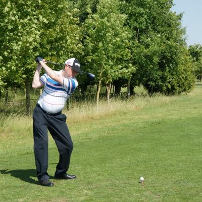 Lover of life, red wine and beer, proud father to 4 wonderful kids, and husband to Debbie. Golf nut, sport mad!