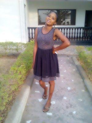 Feyiyemi (slimmie) is a cool headed girl that loves simplicity