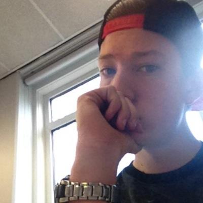 Insta @ ibodiii / Hallo, bodhi is een dikke lieverd xxlinda / Bo je bent vet x Je Zusje