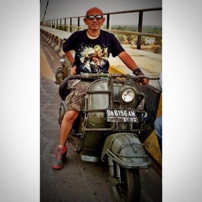 Vespa | TK Scoot Reggae Banjarmasin | wechat : DodyJackD | line : dodyjackd | foursquare : DodJackD | 523C317C | 087816587788 |