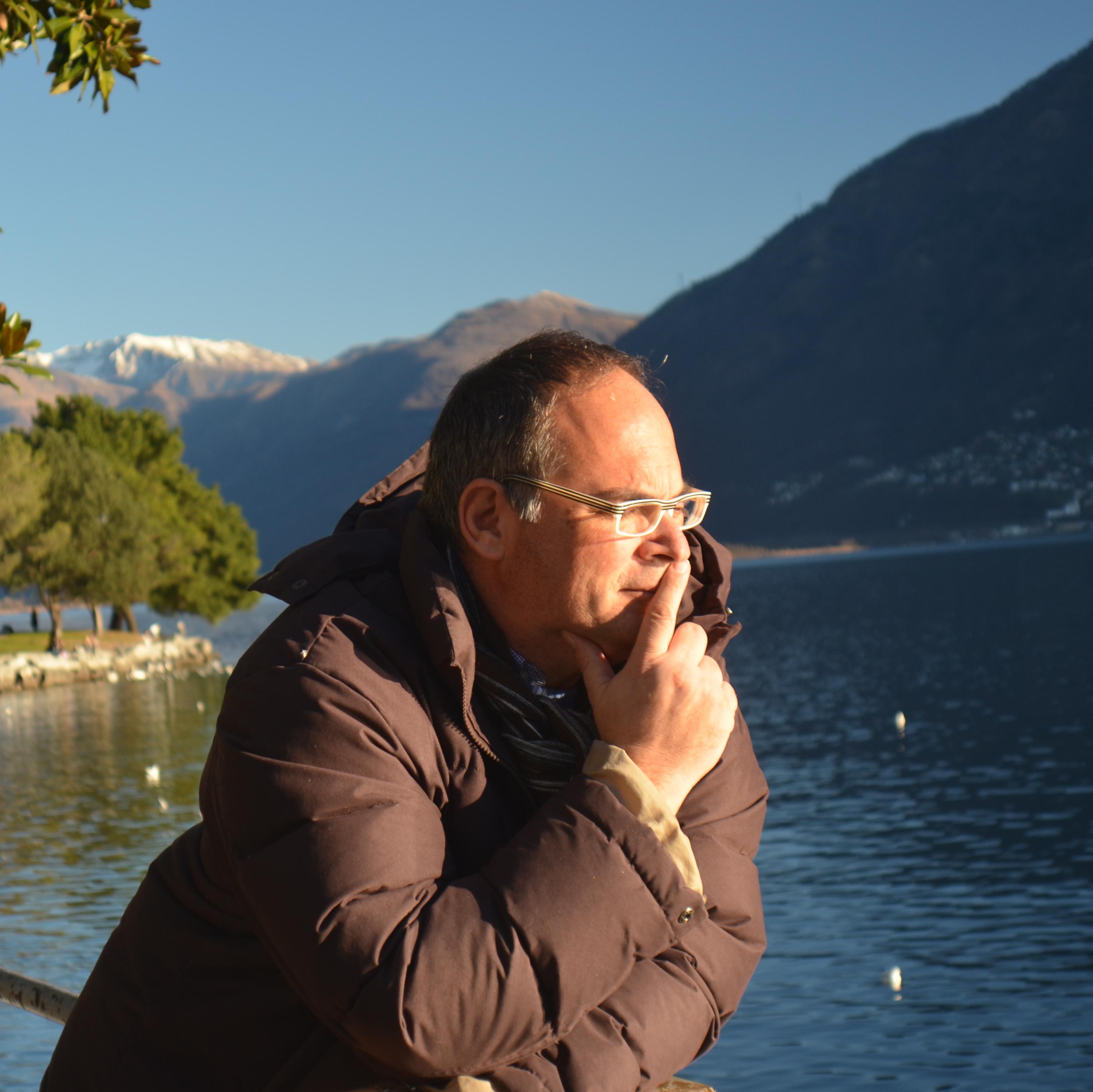 GiovanniScafuro's profile picture. Giornalista.
Poche cose sono semplici, la maggior parte sono difficili, solo alcune sono impossibili....
Buon giorno Mondo