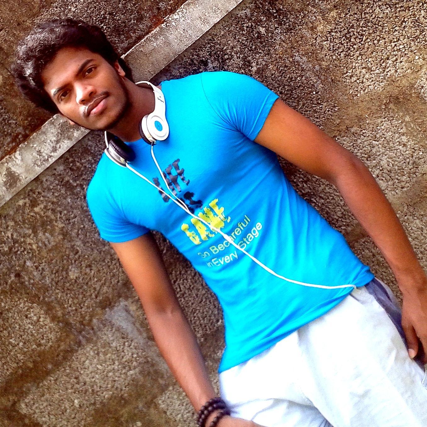 Suraj_El_Amigo's profile picture. 