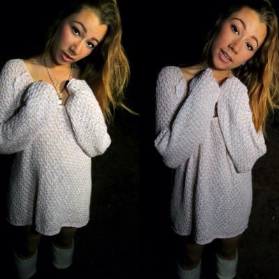 ohhh yea ... i got a twitter(: