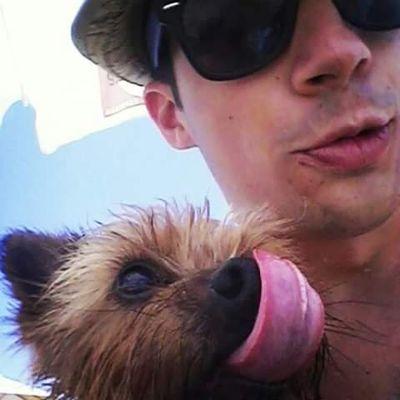 Mathematician, dog owner, sea lover. IraklisBc, AVfc, AthleticClub, AtalantaBC, SEAsupersonics