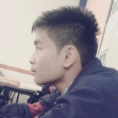 Joypu10's profile picture. CHRISTIAN | 15 | PISCES | GAMER | BASKETBALLER | BATHROOM SINGER