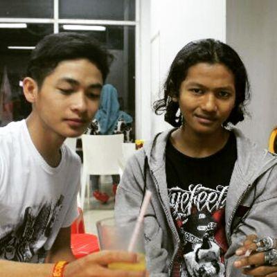 AlifyaBkhc's profile picture. @burgerkill666