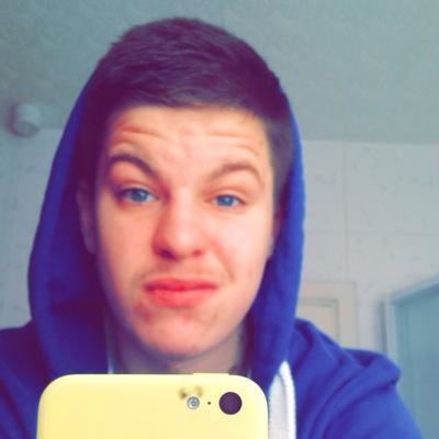 xRbrowniee's profile picture. ♥6|5|13♥ @shellygough | inactive as fuck | instagram : ryanbrownieee