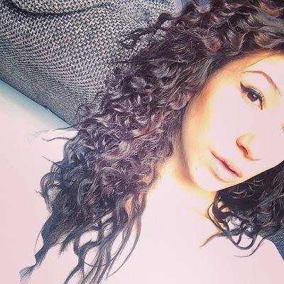 Zoe essen Insta: ZoeLa1802 follow and i follow back ☺️