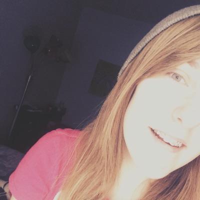 15 years old
littlestown area high school
chicago fiiire is the bessttt.
