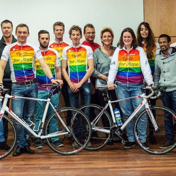 Cycle for Hope Team HOOP wil met een team van cliënten en medewerkers van @dehoopggz een mooie bijdrage leveren aan @cycleforhopeNL. #wielrennen #goeddoel