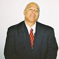 Retired Psychotherapist with a passion for traveling, cooking, gardening, photography, and enjoying life to its fullness.