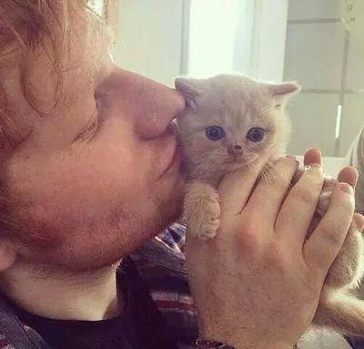 _onlyafollow_'s profile picture. Give me love