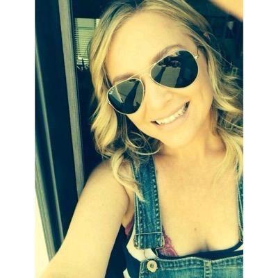 Hey I'm Arizona my daughter is Sofia.