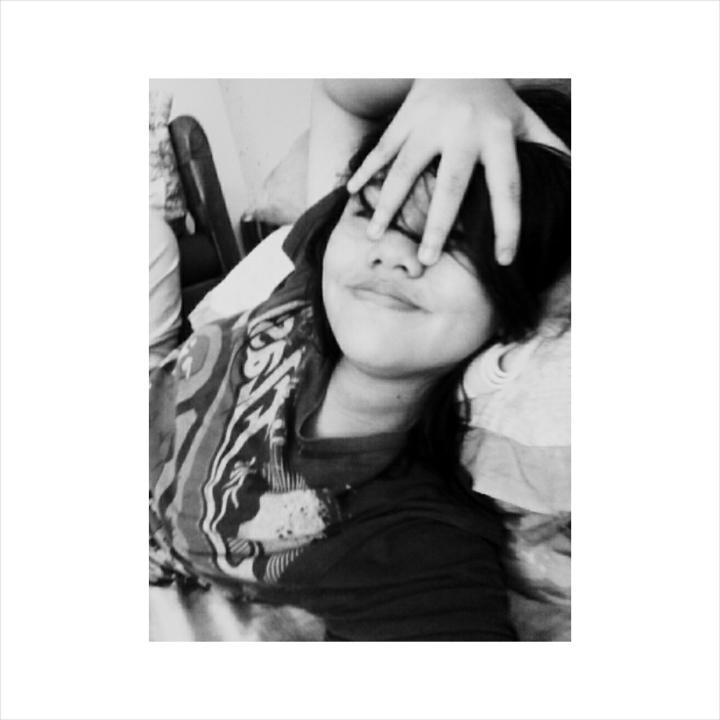 i don't need a lot of friends . just a few loyal ones ❤
