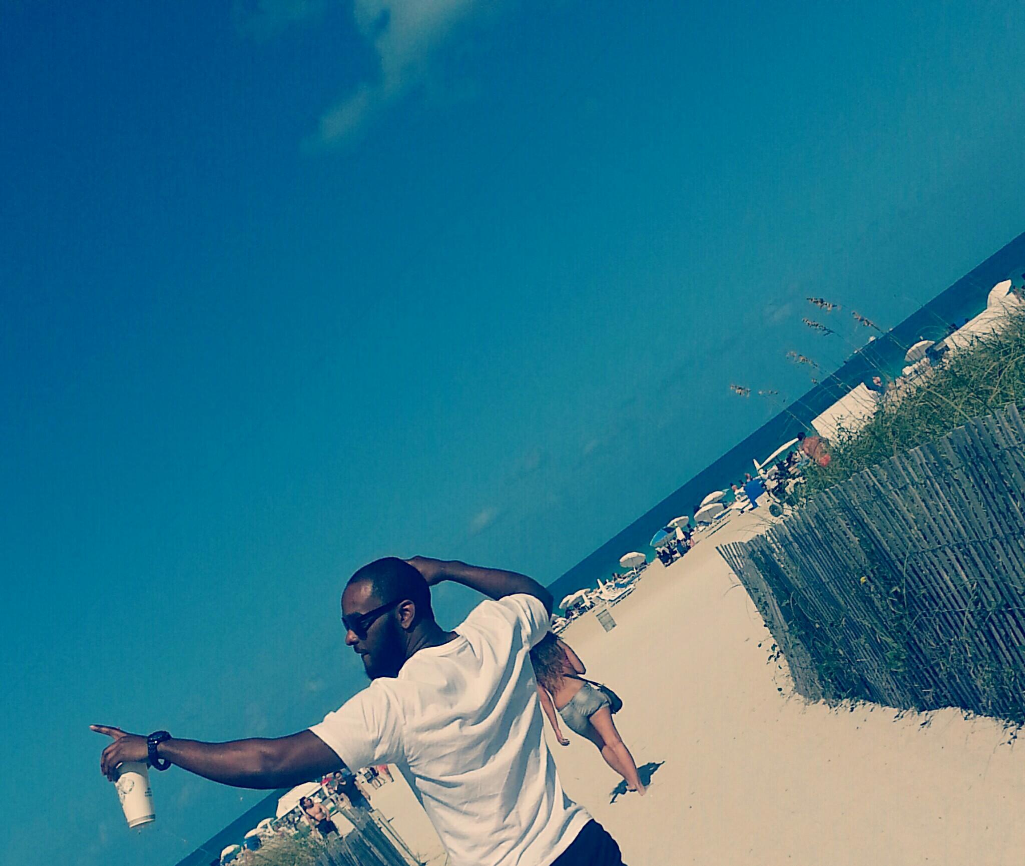 Jay_the_King12's profile picture. 2 much for these niggas and three much for these hoes, the world is in my hand, but I keep my hands closed!!!