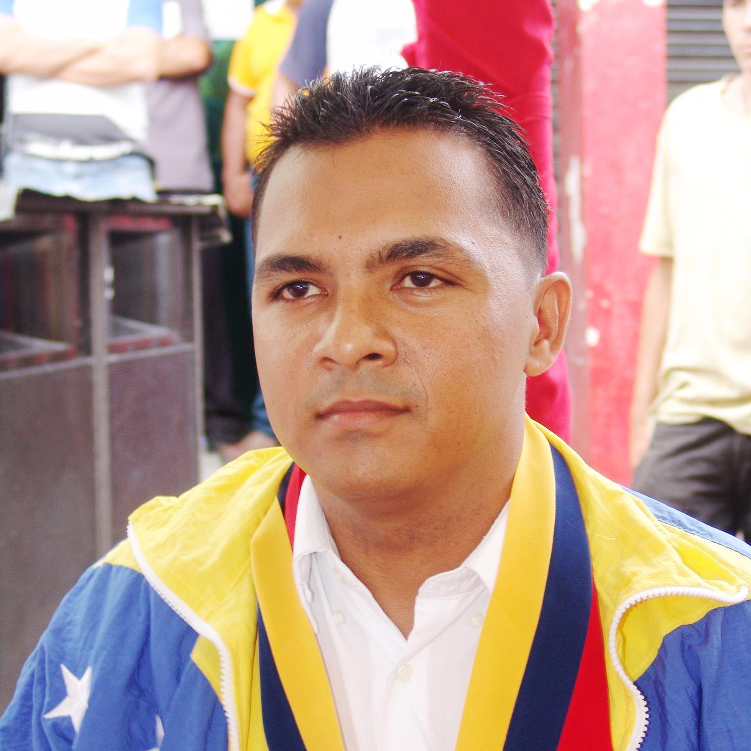 coordinador de la orquesta sinfonica  yumare