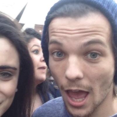 hdksdjskendkend's profile picture. NAO USO MAIS ESSA CONTA