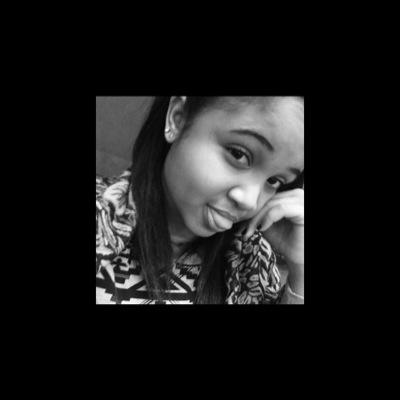 peace .. love .. smile ..only..❤️ new twitter ✊