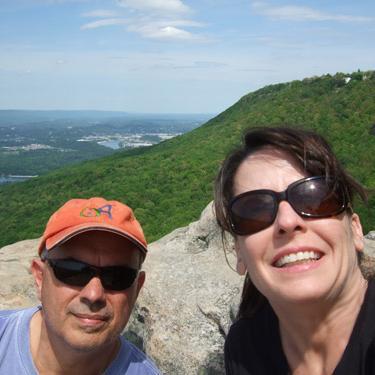 Wife, Animal Lover, Friend, Marketing Strategist & Foodie who sometimes tweets. Colorado native. Loves living in Chattanooga for 25+ years.