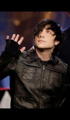 I'm Frank, but most people call me Frankie or Kitten. I'm a little bit messed up, but I'm trying to get better. All I need is a littlr bit of love. {RP/MV/Gay}