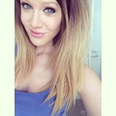 Jessiee. 20. My girrrrls ❤️