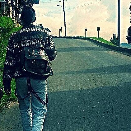 NaturalNSS's profile picture. Rompe los esquemas que te han impuesto que la guerra seguro la ganaremos .