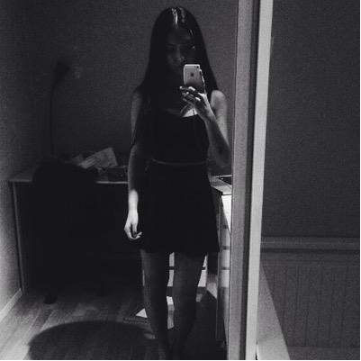 Anihuy's profile picture. ustabil og gal til tider