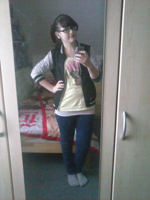 - Music is my life     -15      - like drawing      - Directioner